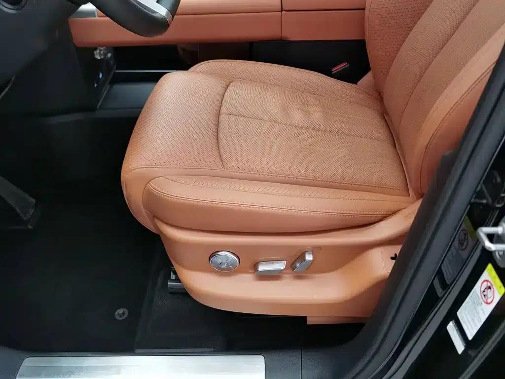 Titanium 7 2025 Model 190KM 4WD Ultra Edition — миниатюра 20