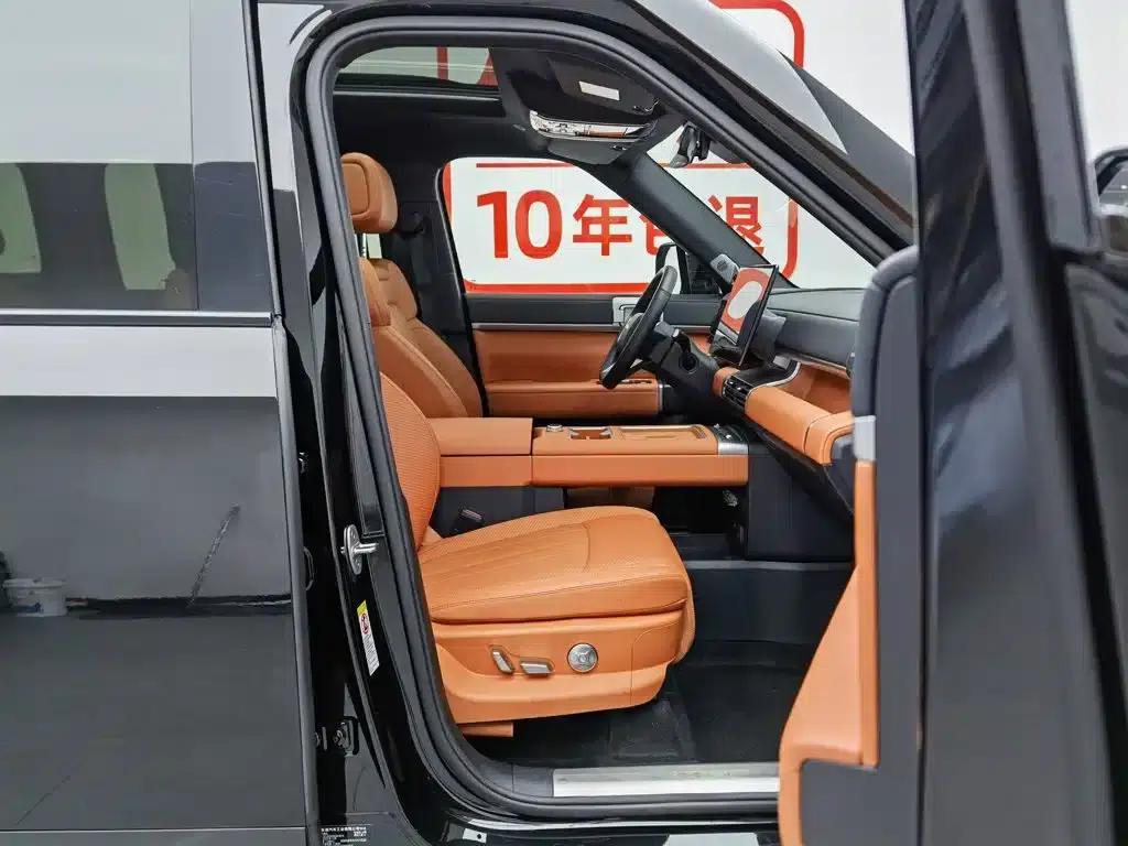 Titanium 7 2025 Model 190KM 4WD Ultra Edition — миниатюра 23