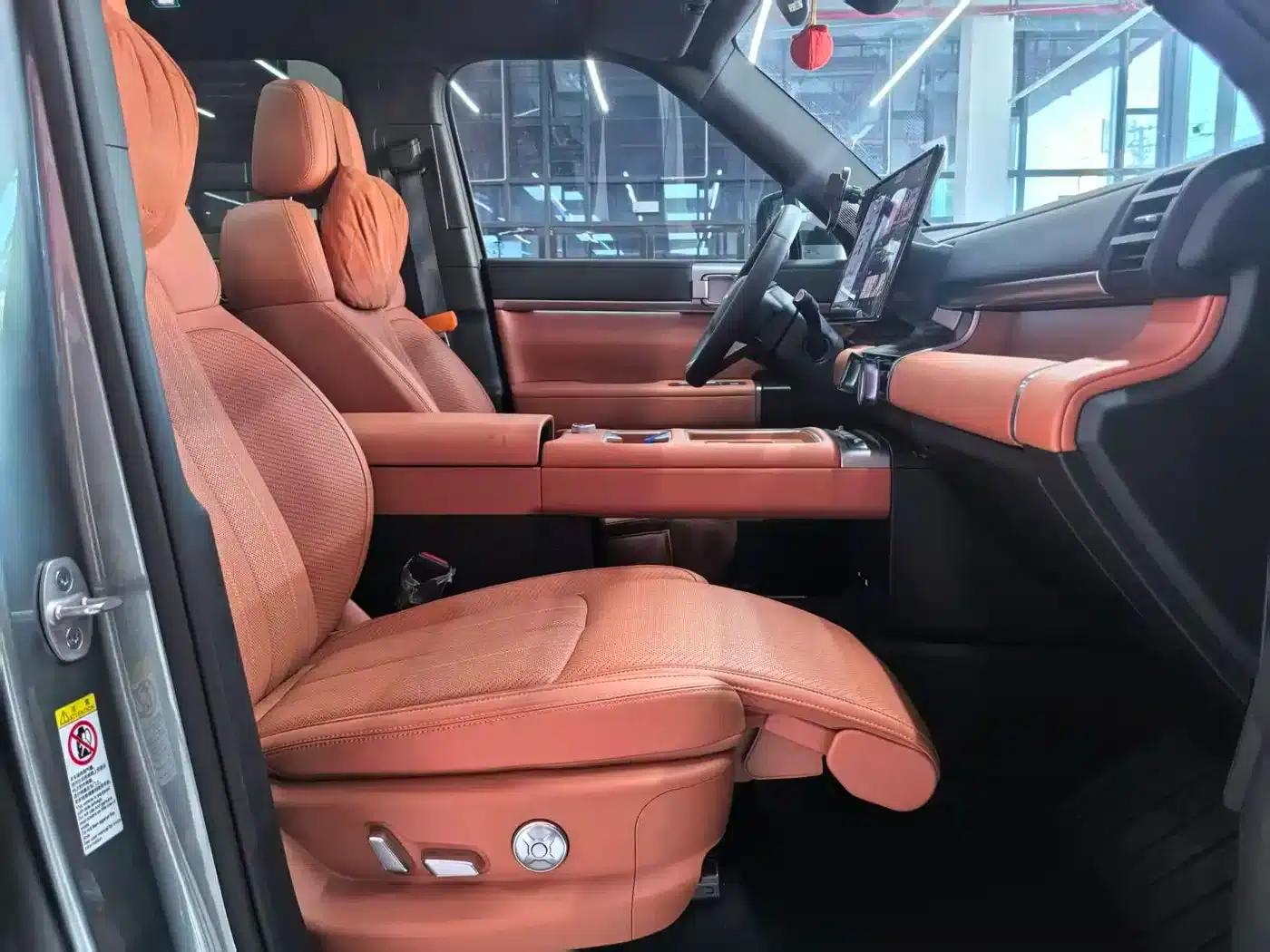 Titanium 7 2025 190KM AWD Max Edition — миниатюра 10
