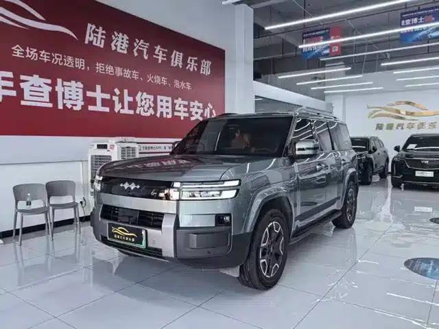 Titanium 7 2025 190KM AWD Max Edition