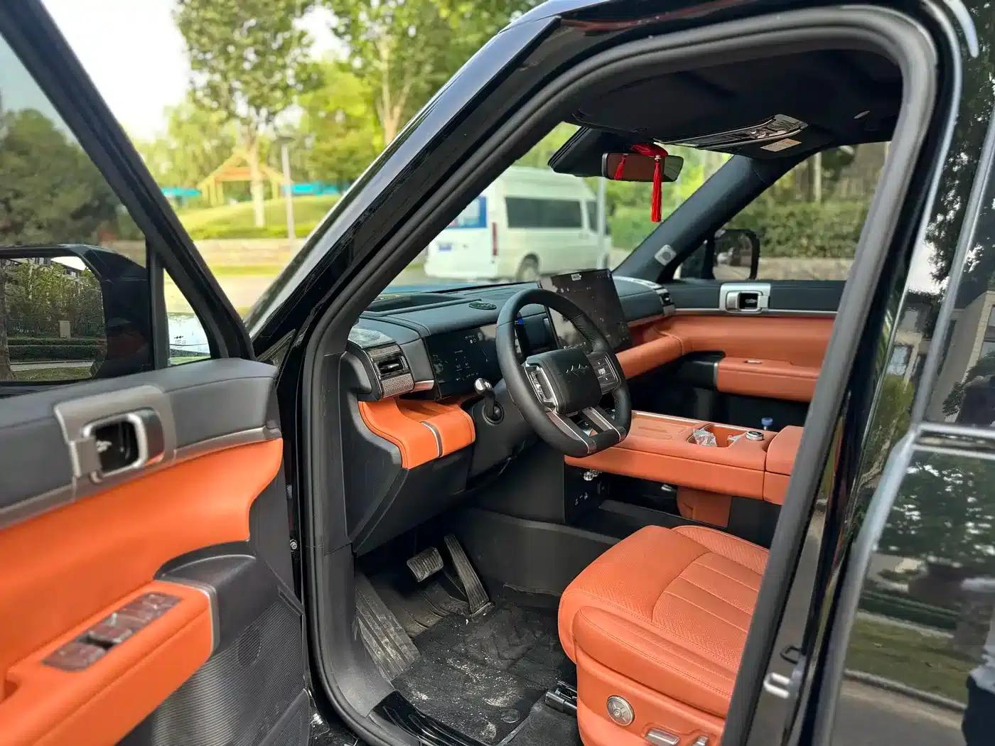 Titanium 7 2025 Model 190KM 4WD Ultra Edition — миниатюра 2