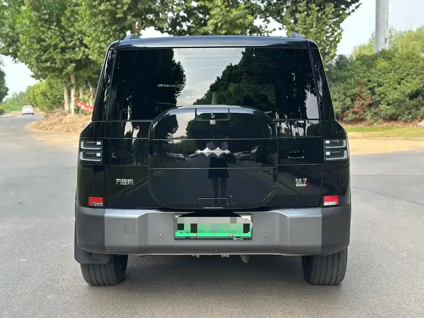 Titanium 7 2025 Model 190KM 4WD Ultra Edition — миниатюра 4