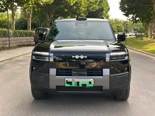 Titanium 7 2025 Model 190KM 4WD Ultra Edition