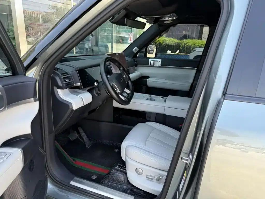 Titanium 7 2025 Model 200KM 2WD Max Edition — миниатюра 7