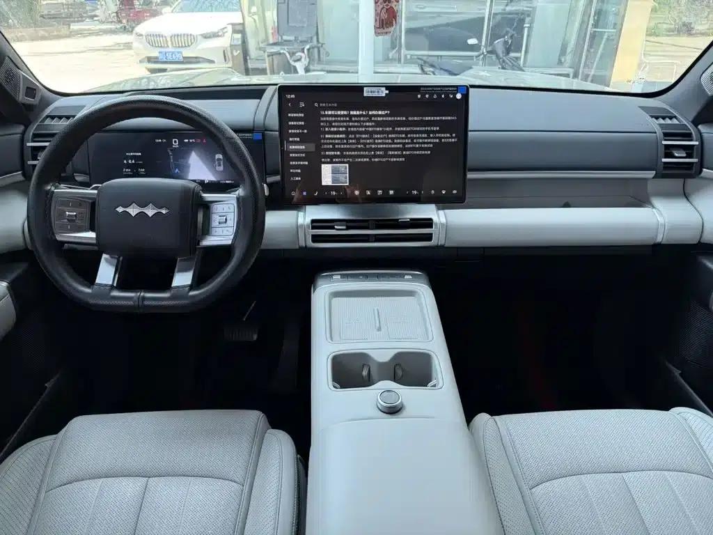 Titanium 7 2025 Model 200KM 2WD Max Edition — миниатюра 9