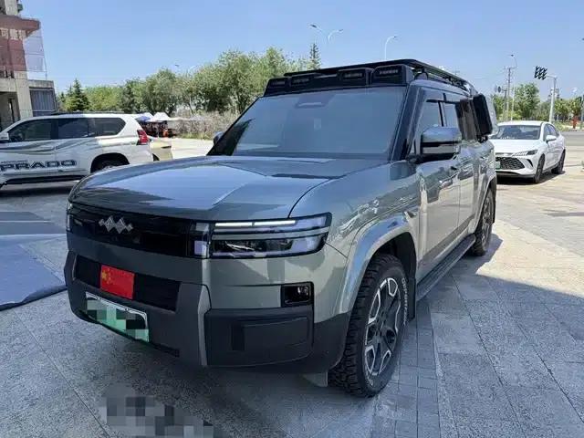 Titanium 7 2025 Model 200KM 2WD Max Edition