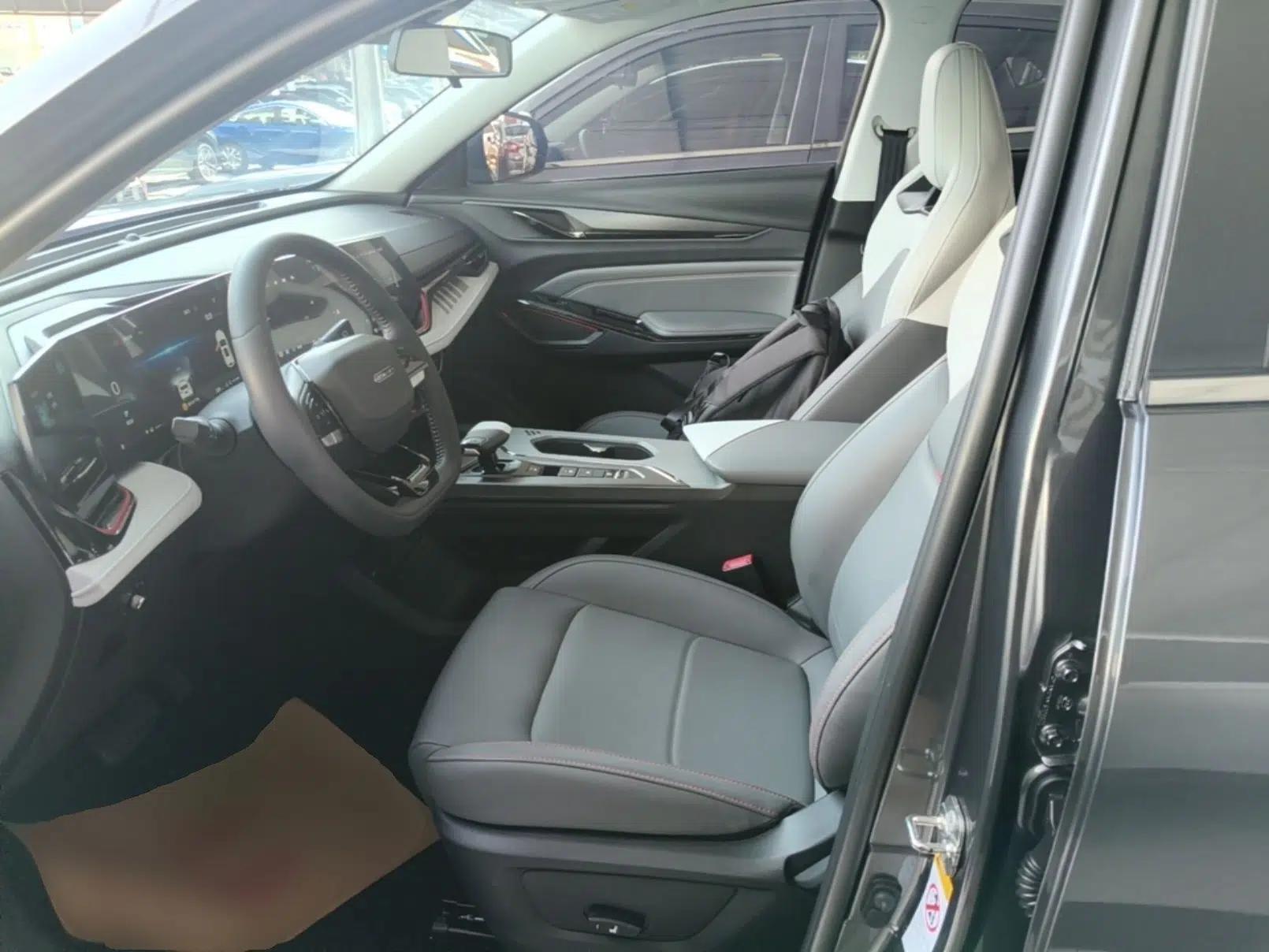 CHANGAN OSHAN X5 PLUS 2023 1.5T DCT Excellence Edition — миниатюра 17