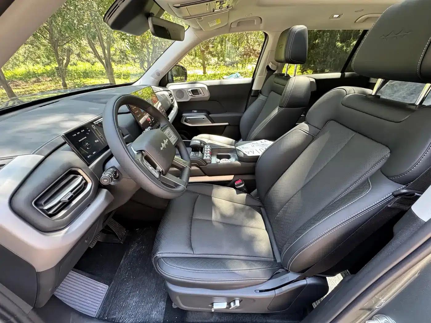 Titanium 3 2025 Model 501KM Rear-Wheel Drive Max Edition — миниатюра 14