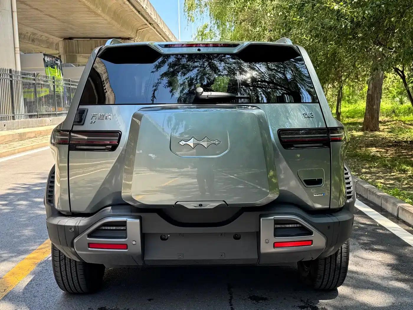 Titanium 3 2025 Model 501KM Rear-Wheel Drive Max Edition — миниатюра 6
