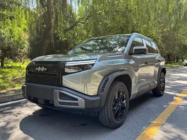 Titanium 3 2025 Model 501KM Rear-Wheel Drive Max Edition