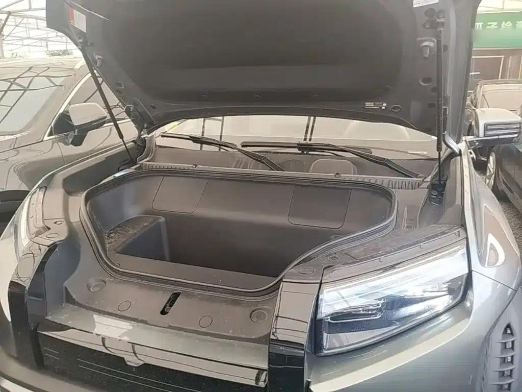 Titanium 3 2025 501KM AWD Max Edition — миниатюра 20
