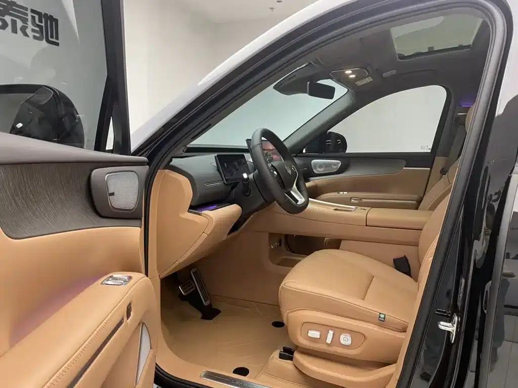 Leapmotor D19 2026 Pure Electric 720 Smart Edition (Six Seats) — миниатюра 17