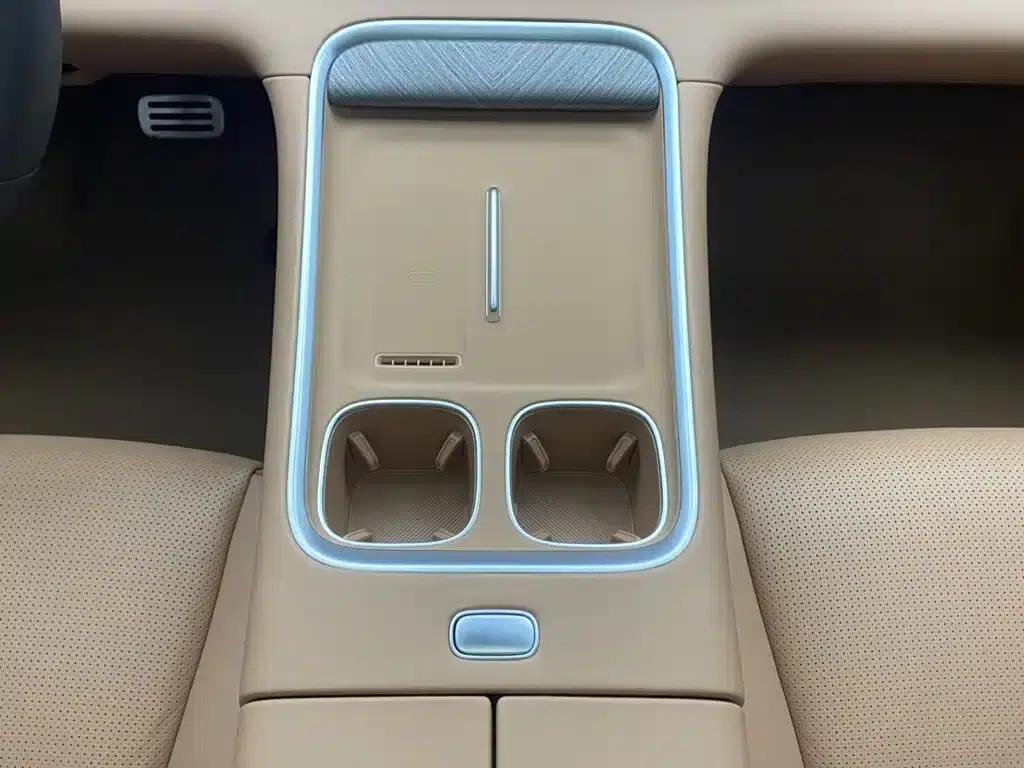 Leapmotor D19 2026 Pure Electric 720 Smart Edition (Six Seats) — миниатюра 23