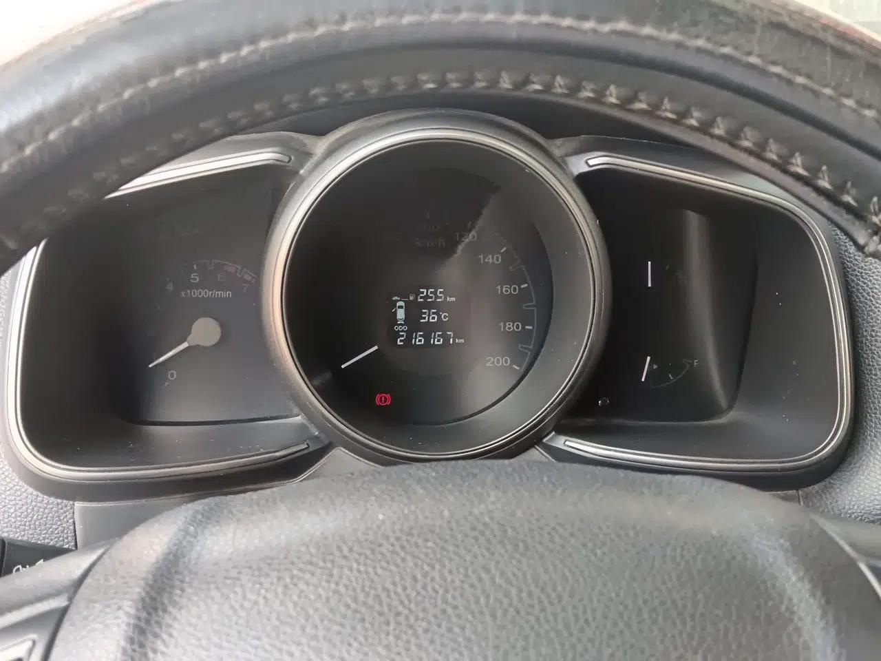 CHANGAN OSHAN CX70 2016 1.6L Manual Luxury Model — миниатюра 11