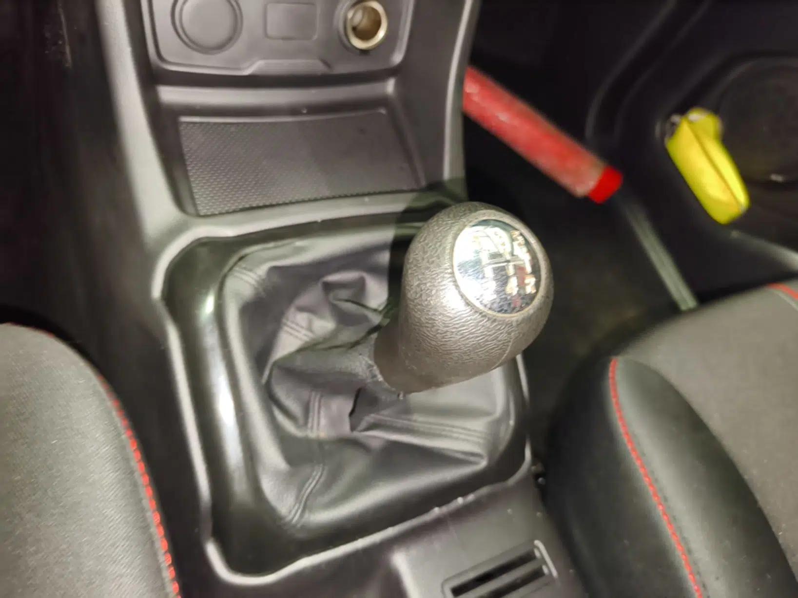 CHANGAN OSHAN X70A 2020 1.5L Manual Base Version — миниатюра 21