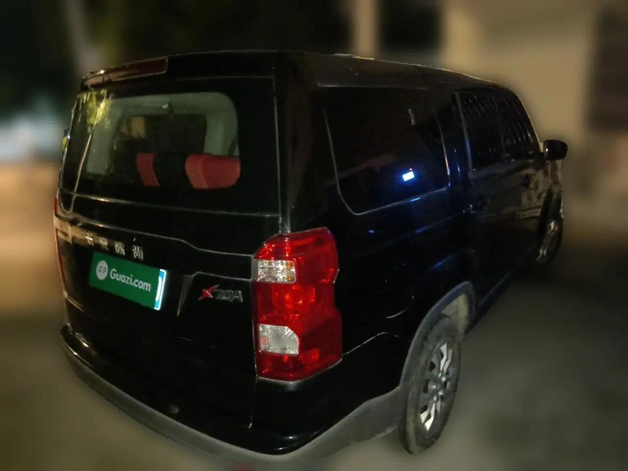CHANGAN OSHAN X70A 2020 1.5L Manual Standard Edition — миниатюра 6