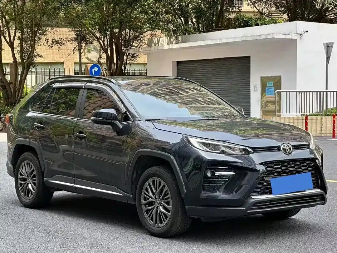 Highlander 2023 2.0L CVT 2WD Luxury PLUS Edition — миниатюра 1