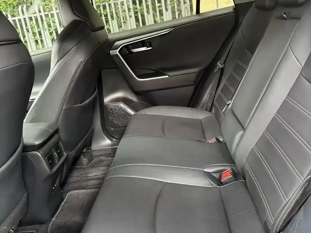 Highlander 2023 2.0L CVT 2WD Luxury PLUS Edition — миниатюра 5