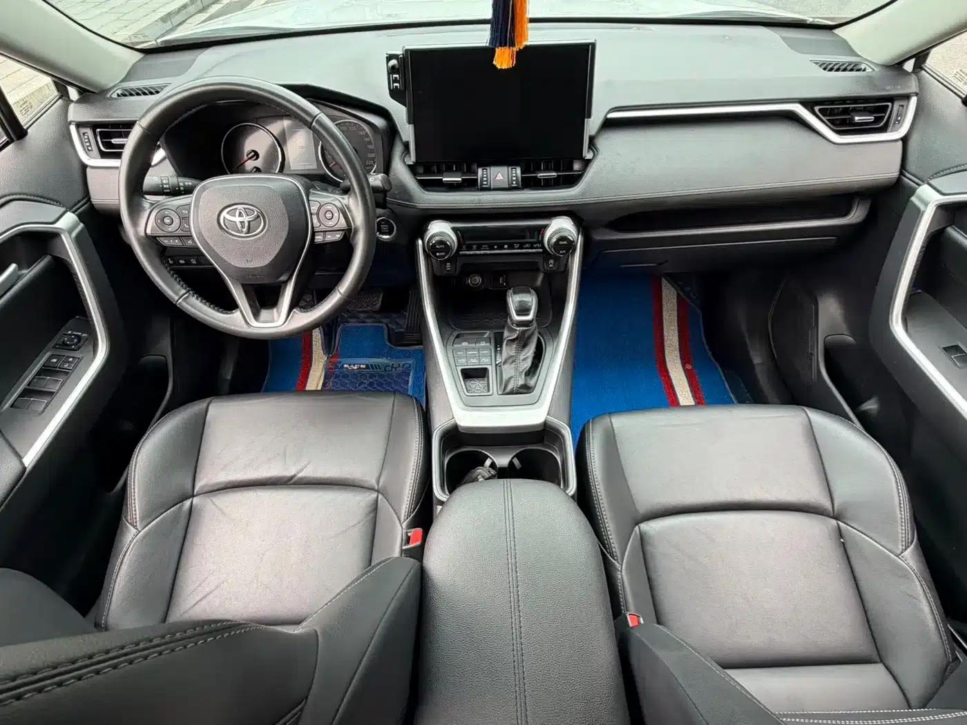 2021 Toyota RAV4 2.0L CVT 4WD Luxury Edition — миниатюра 13