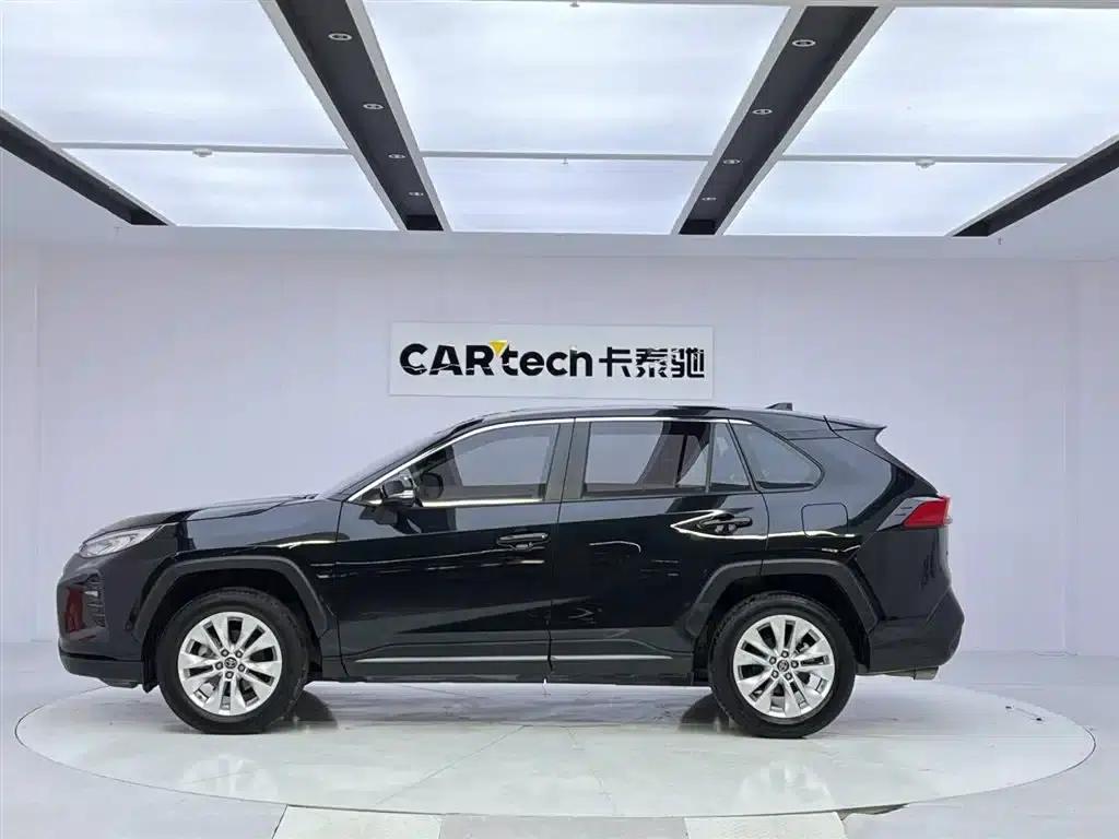 2022 Toyota RAV4 2.0L CVT 2WD Leading Edition — миниатюра 2