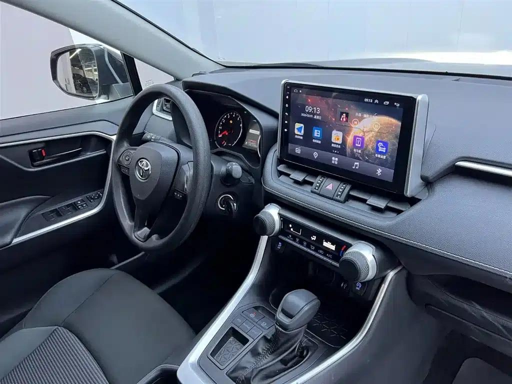 2022 Toyota RAV4 2.0L CVT 2WD Leading Edition — миниатюра 19