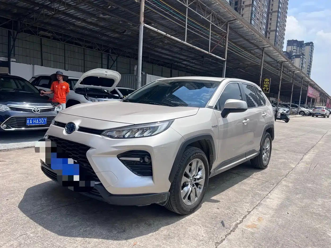 Highlander 2022 Hybrid 2.5L E-CVT AWD Luxury PLUS Edition — миниатюра 1