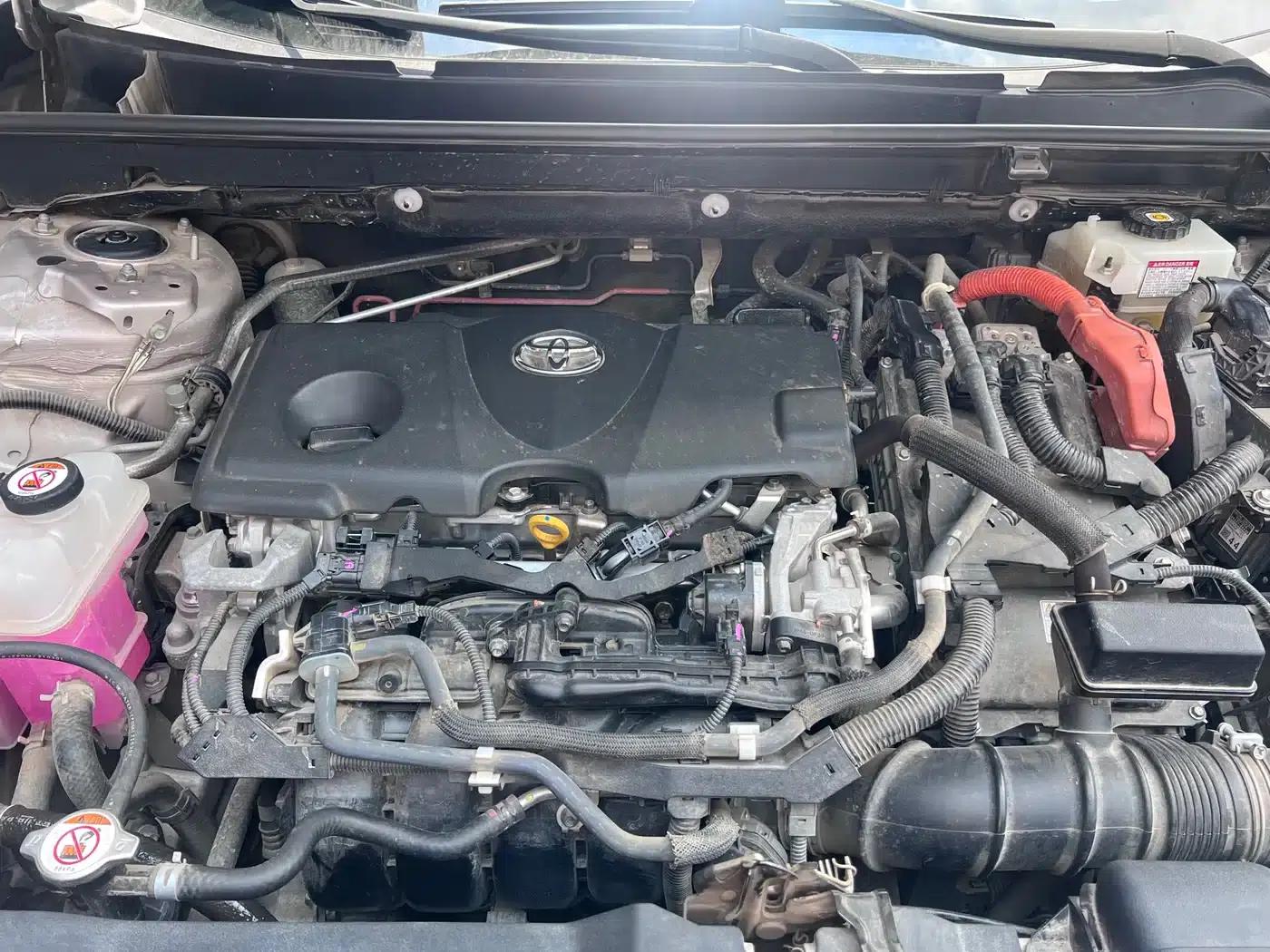 Highlander 2022 Hybrid 2.5L E-CVT AWD Luxury PLUS Edition — миниатюра 11