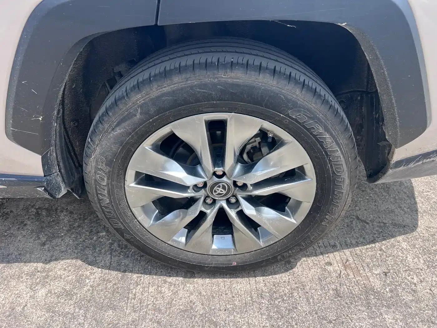 Highlander 2022 Hybrid 2.5L E-CVT AWD Luxury PLUS Edition — миниатюра 12