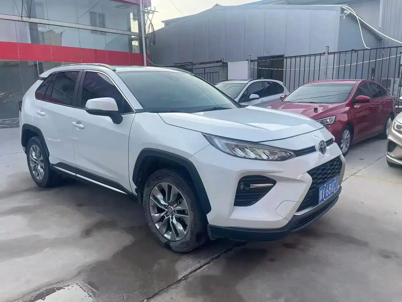 2022 Toyota RAV4 (Facelift) 2.0L CVT 2WD Leading Edition — миниатюра 1