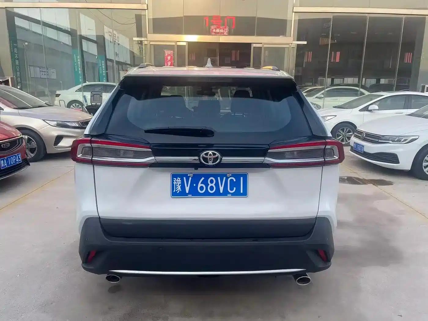 2022 Toyota RAV4 (Facelift) 2.0L CVT 2WD Leading Edition — миниатюра 8