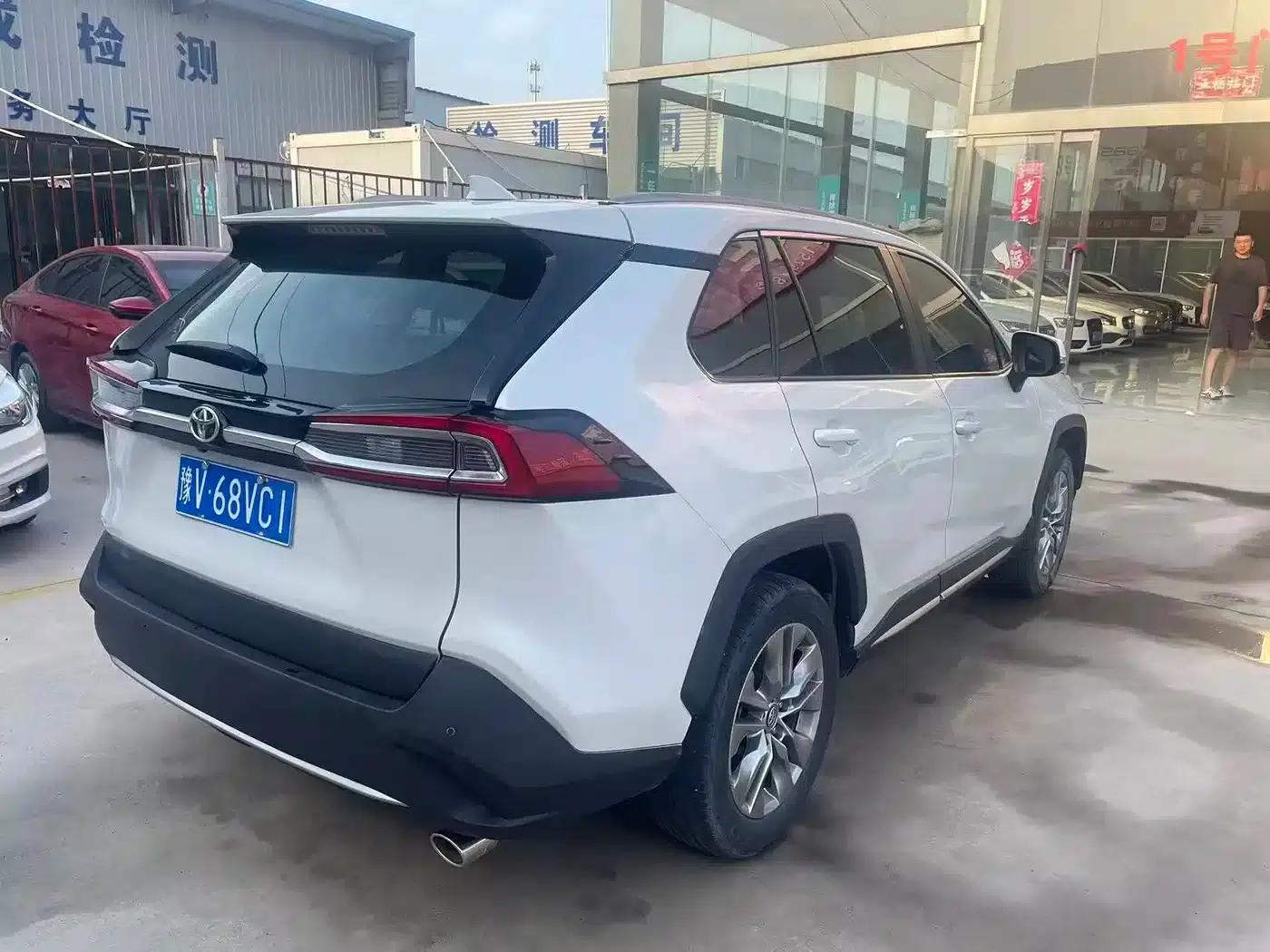 2022 Toyota RAV4 (Facelift) 2.0L CVT 2WD Leading Edition — миниатюра 9