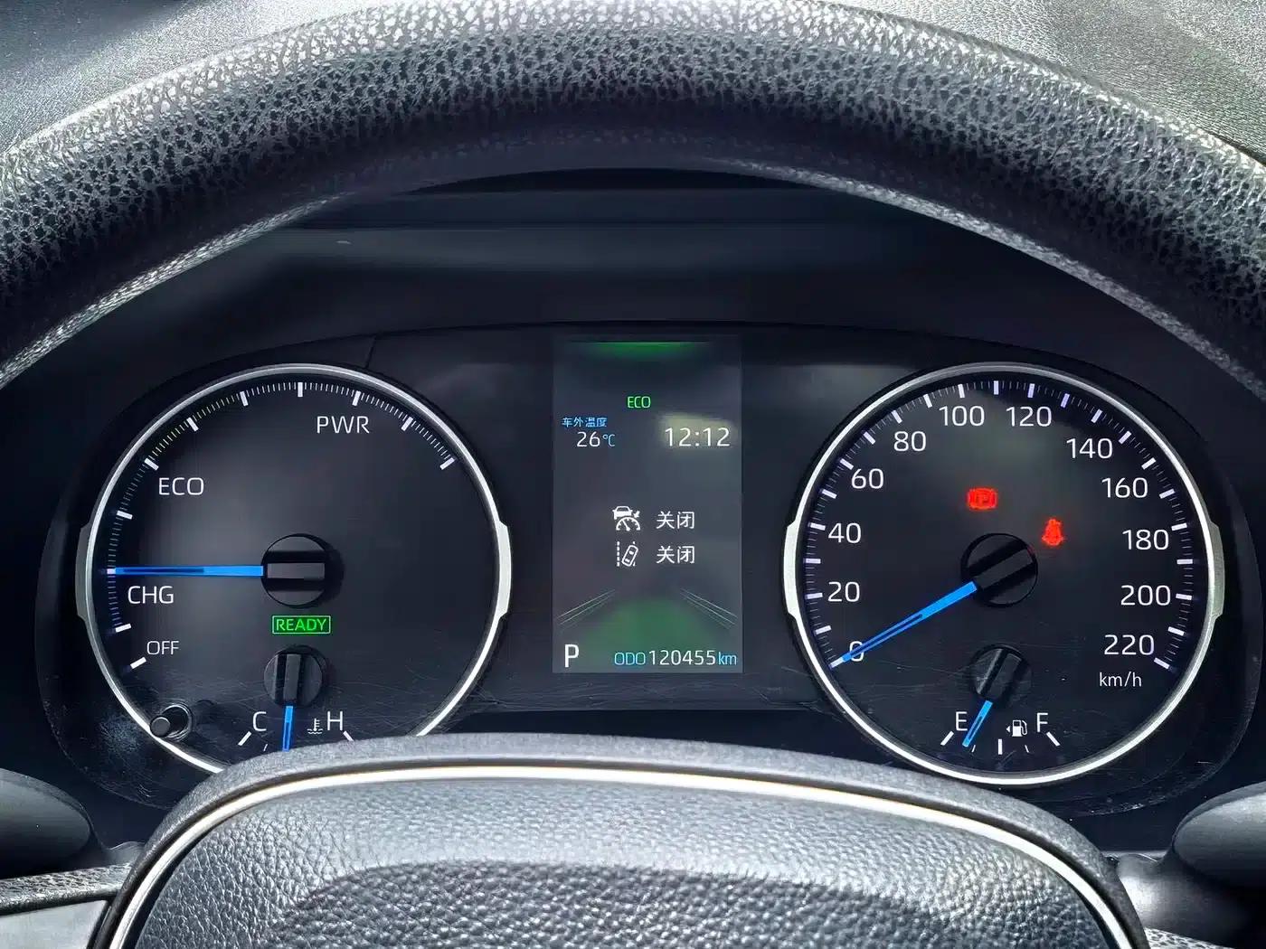 Highlander 2020 Hybrid 2.5L E-CVT 2WD Luxury Edition — миниатюра 16