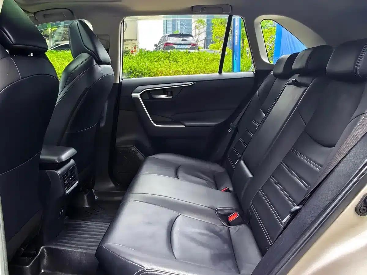 Highlander 2020 Hybrid 2.5L E-CVT 2WD Luxury Edition — миниатюра 25
