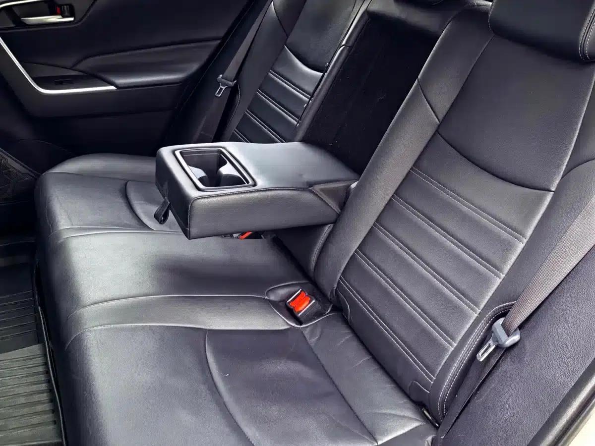 Highlander 2020 Hybrid 2.5L E-CVT 2WD Luxury Edition — миниатюра 27
