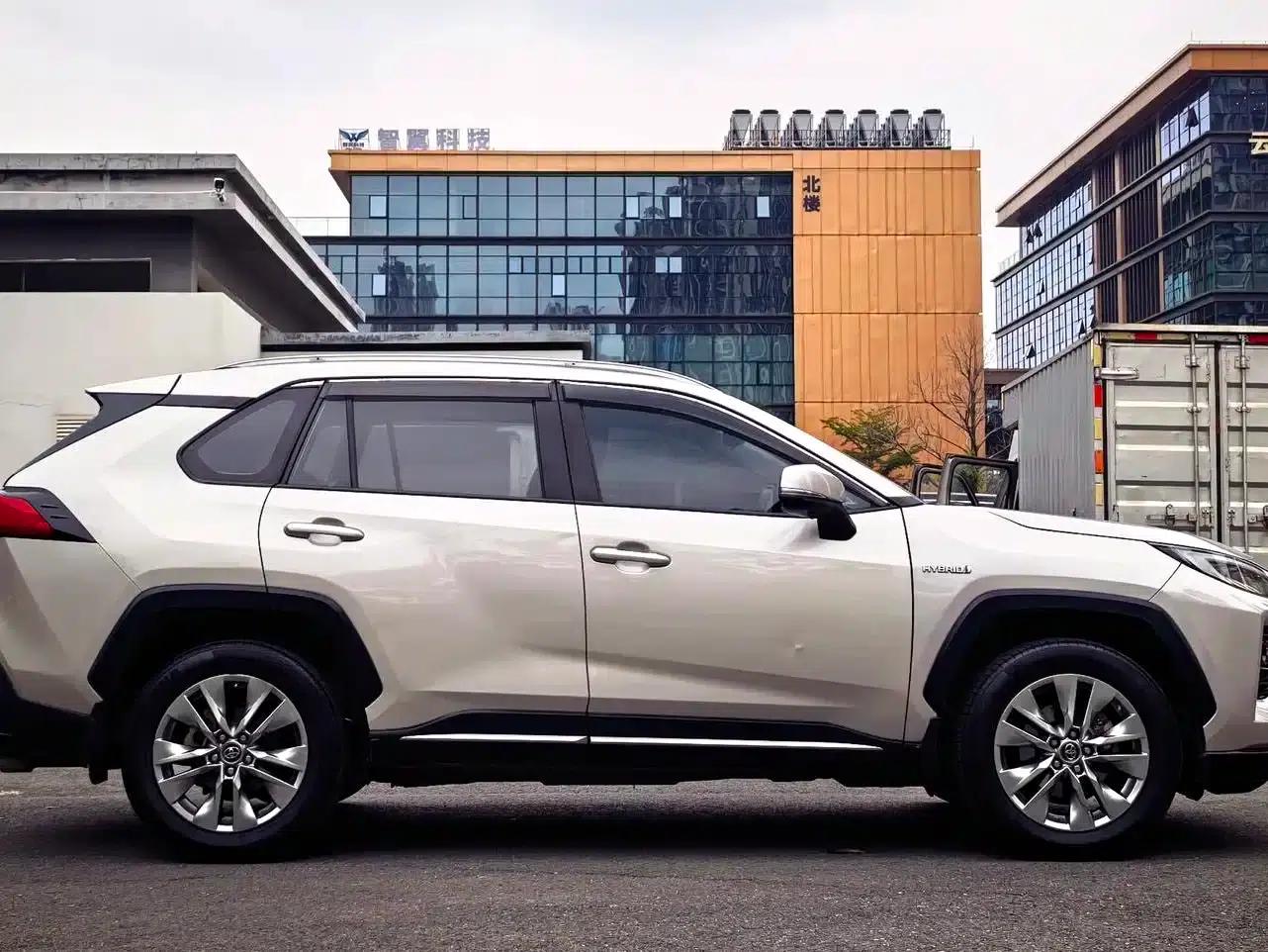 Highlander 2020 Hybrid 2.5L E-CVT 2WD Luxury Edition — миниатюра 7
