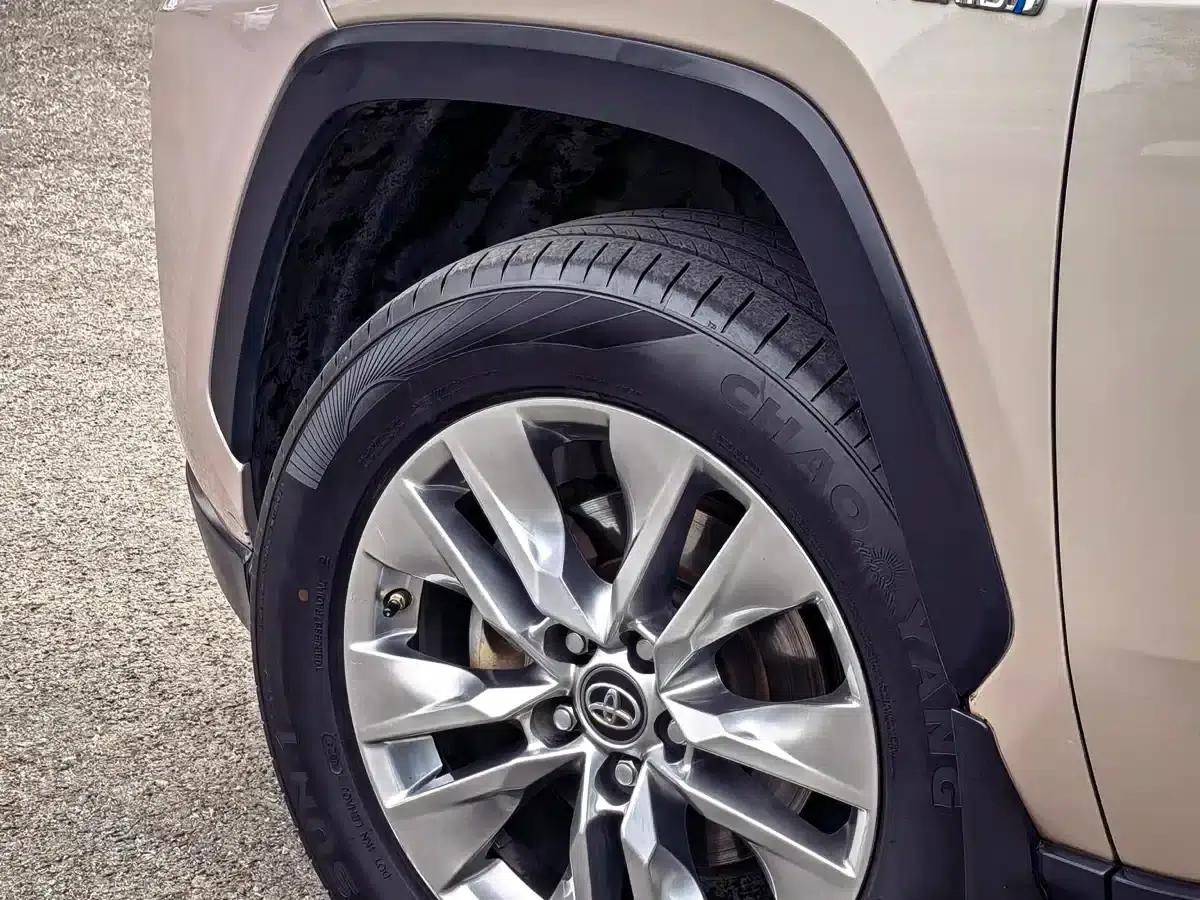 Highlander 2020 Hybrid 2.5L E-CVT 2WD Luxury Edition — миниатюра 8