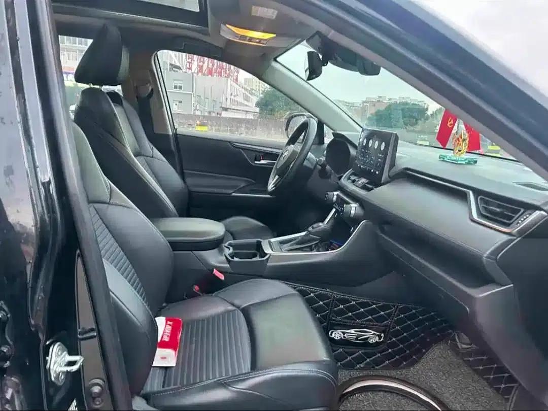 Highlander 2020 2.0L CVT 2WD Tech Edition — миниатюра 11