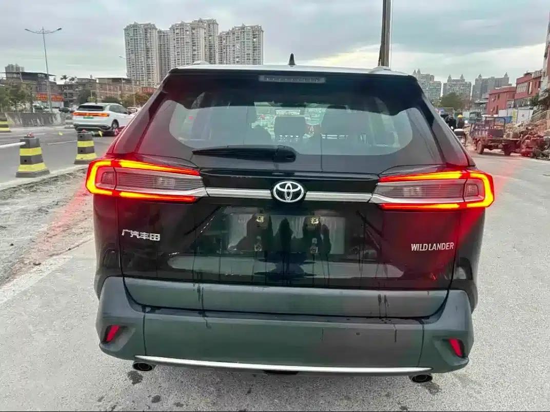 Highlander 2020 2.0L CVT 2WD Tech Edition — миниатюра 14