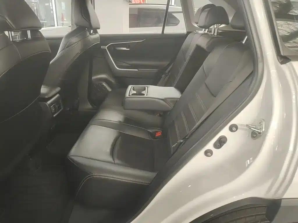 Highlander 2022 2.0L CVT 2WD Luxury PLUS Edition — миниатюра 17