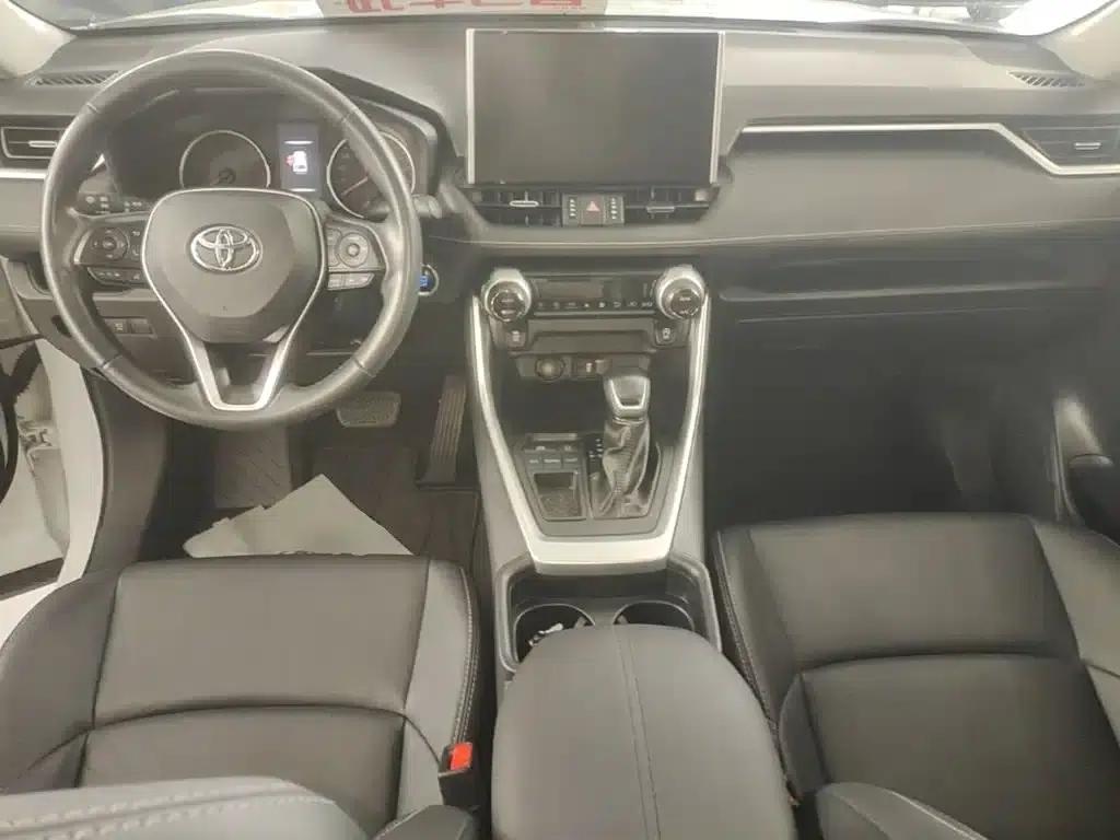 Highlander 2022 2.0L CVT 2WD Luxury PLUS Edition — миниатюра 10