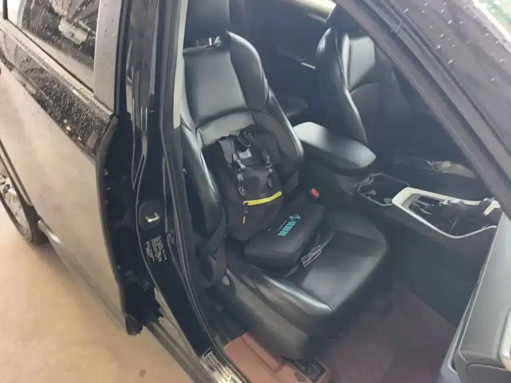 2023 Toyota Highlander 2.0L CVT 2WD Leading Edition — миниатюра 25