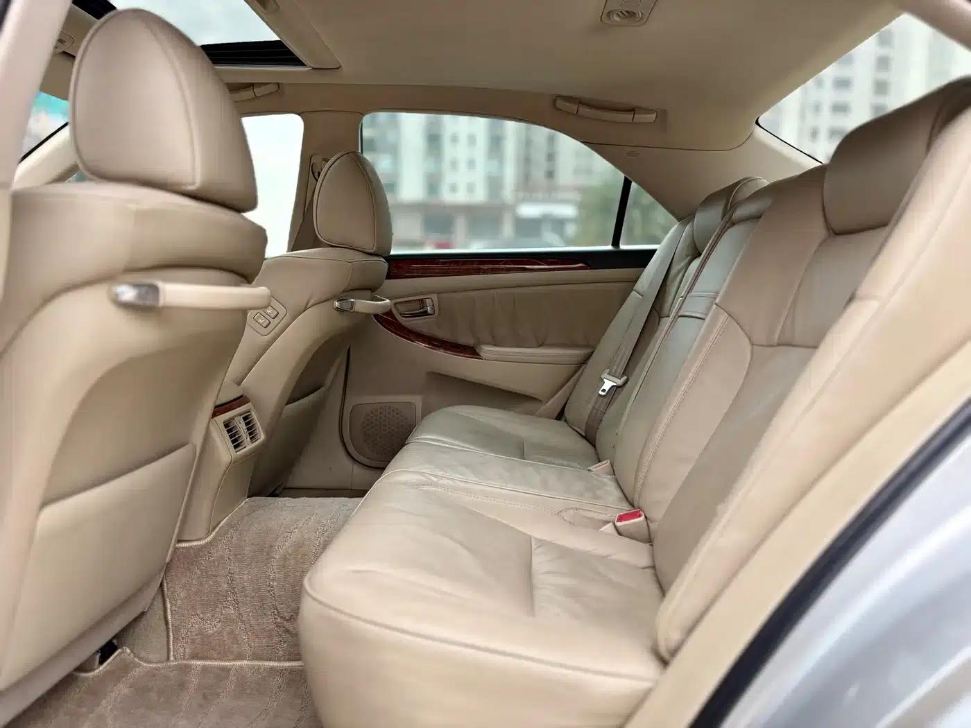 Crown 2007 2.5L Royal Special Edition — миниатюра 5