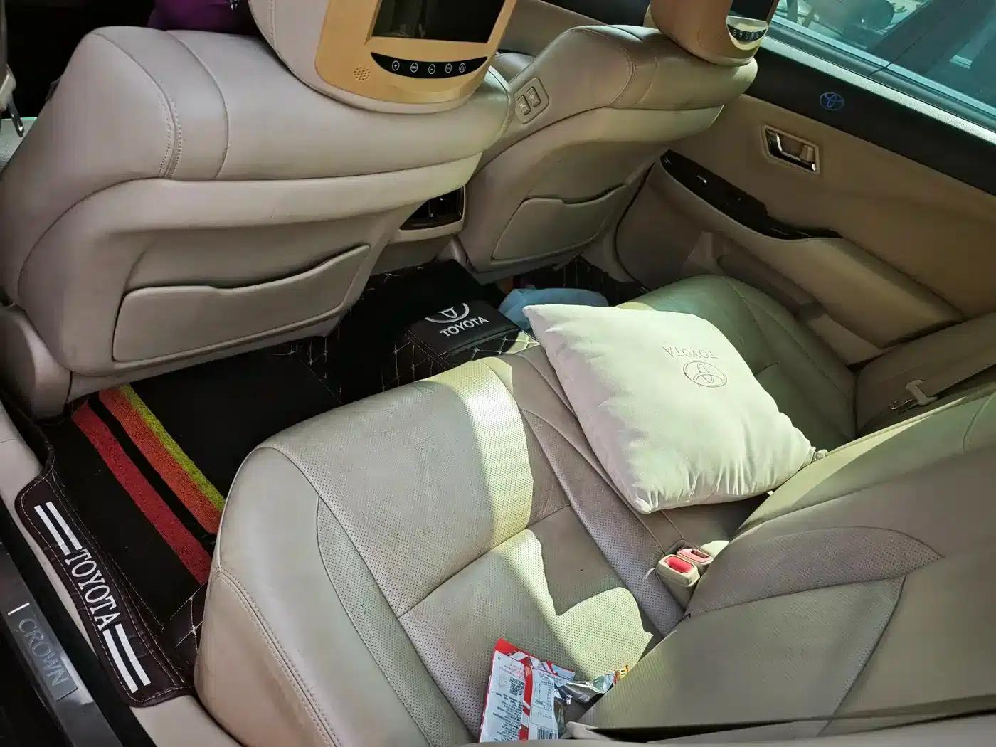 Crown 2010 2.5L Royal Leather Edition — миниатюра 7