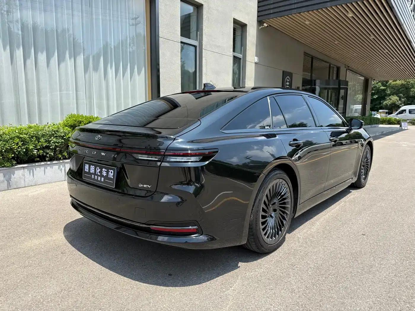2024 Crown Imported Model 2.5L Supreme Edition — миниатюра 5
