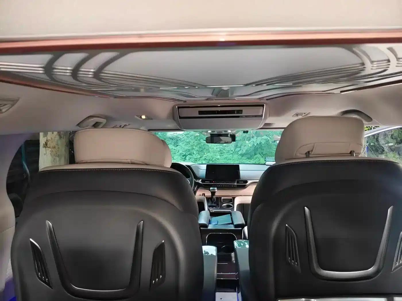2024 Grevia 2.5L Hybrid Comfort Edition — миниатюра 11