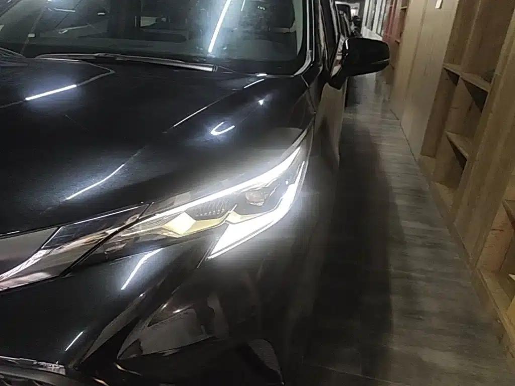 2024 Grevia 2.5L Hybrid Comfort Edition — миниатюра 24