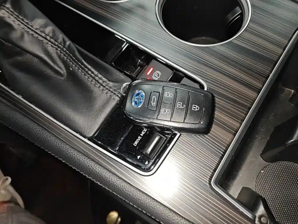 2023 Grevia 2.5L Hybrid Flagship VIP Edition — миниатюра 9