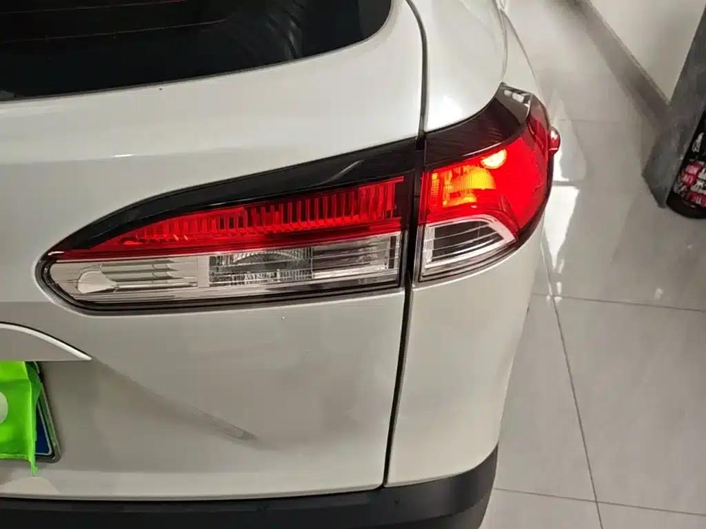 Fenglanda 2022 2.0L CVT Leading Edition — миниатюра 8