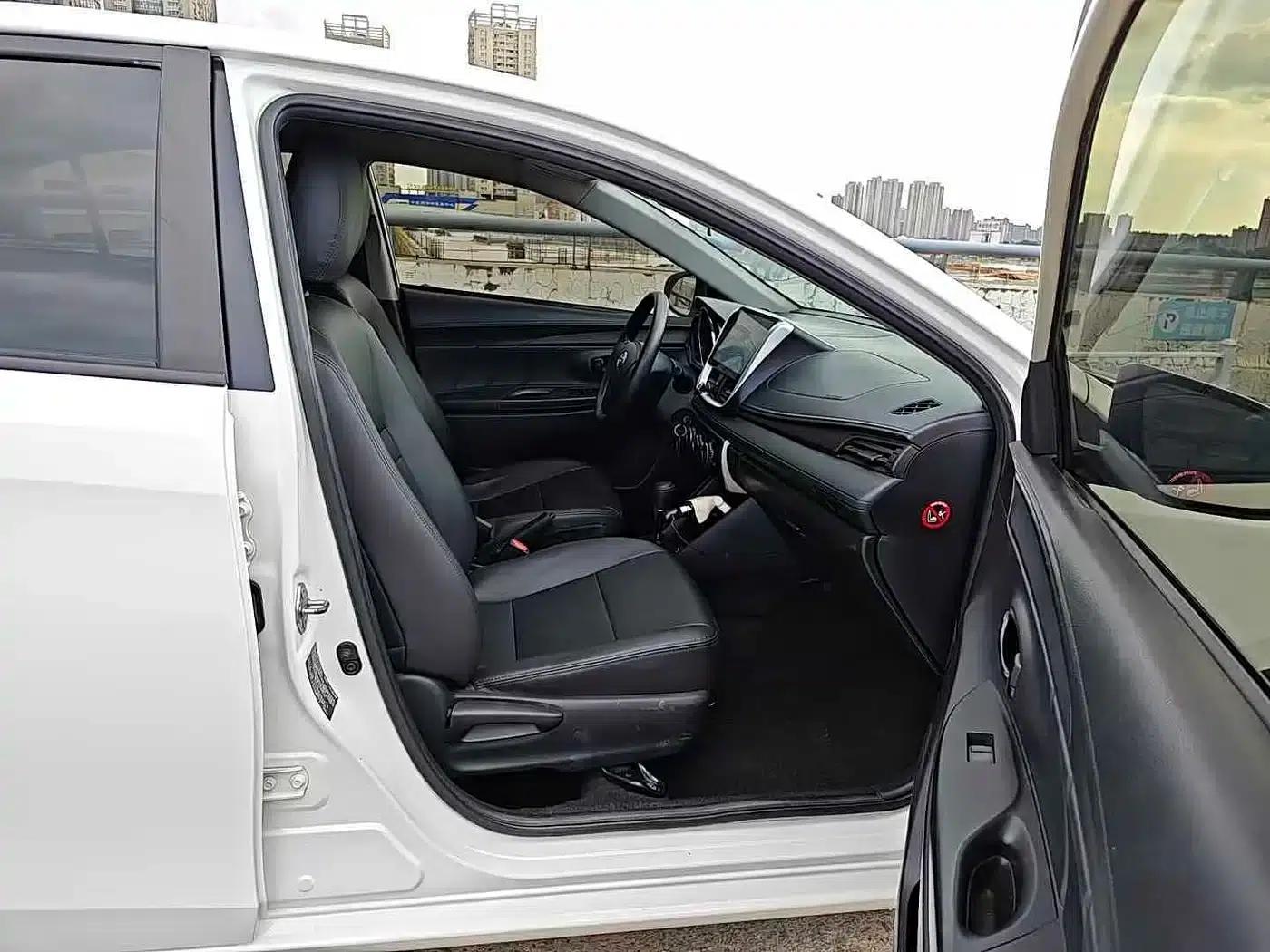 Vios 2017 1.5L CVT Adventure Edition — миниатюра 11