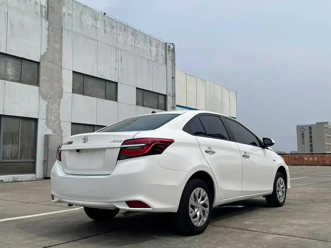 Vios 2022 1.5L 20th Anniversary Edition — миниатюра 9